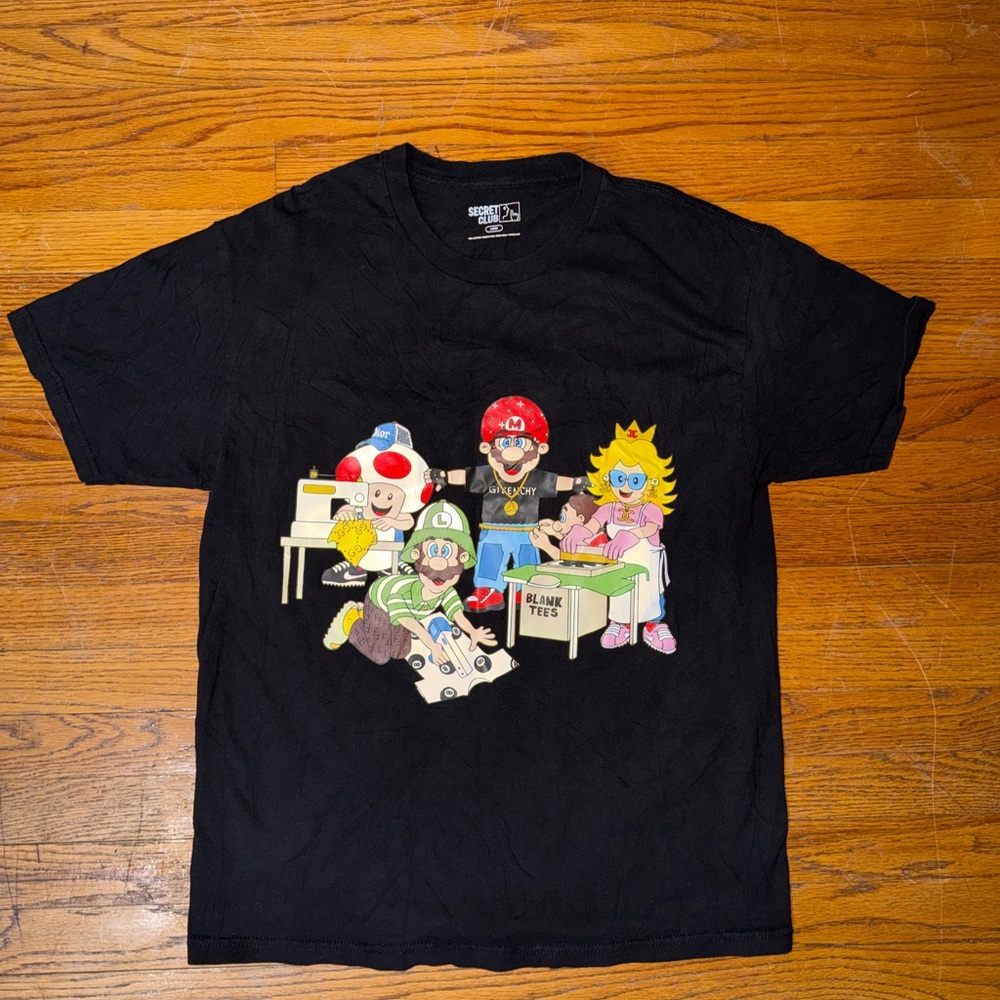 Designer T-Shirt Mario Print by Mike Cherman